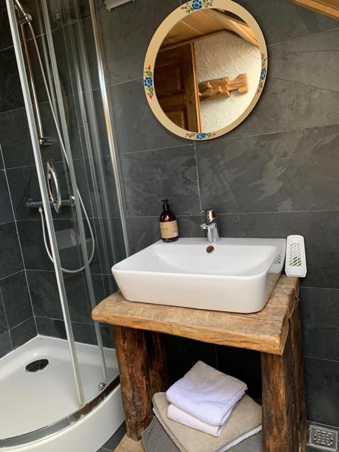 Chalet Ro Pestera  Ngoại thất bức ảnh